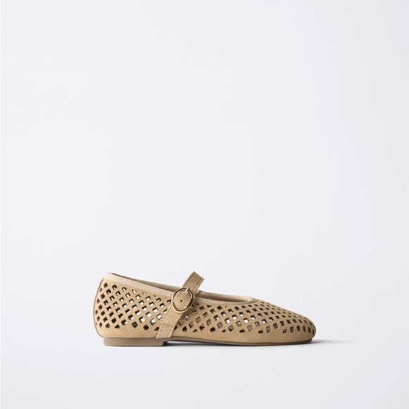 Zara Kids Beige Openwork Leather Ballet Flats - Picture 2 of 9